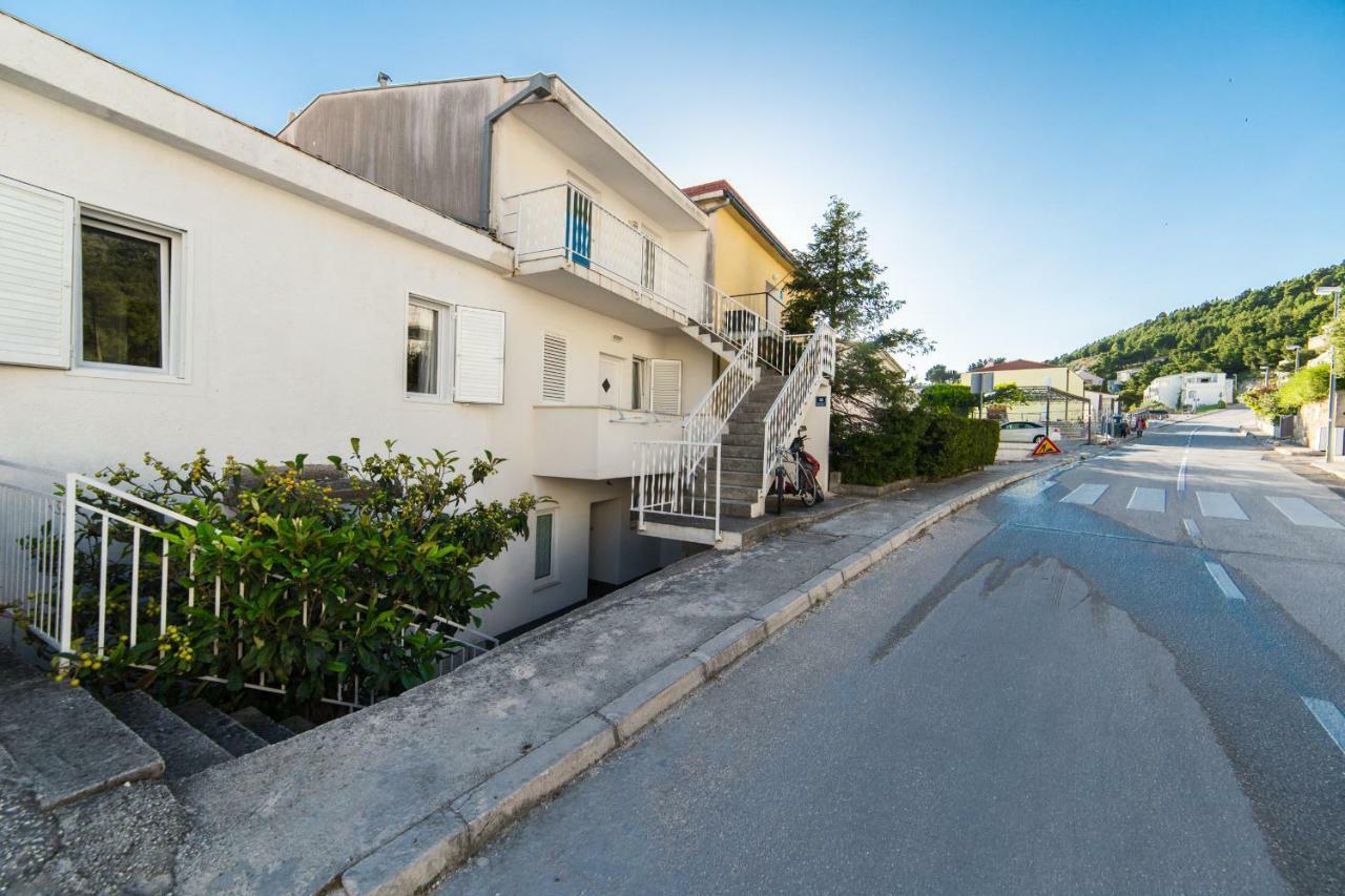 Apartment Bella Baška Voda Dış mekan fotoğraf