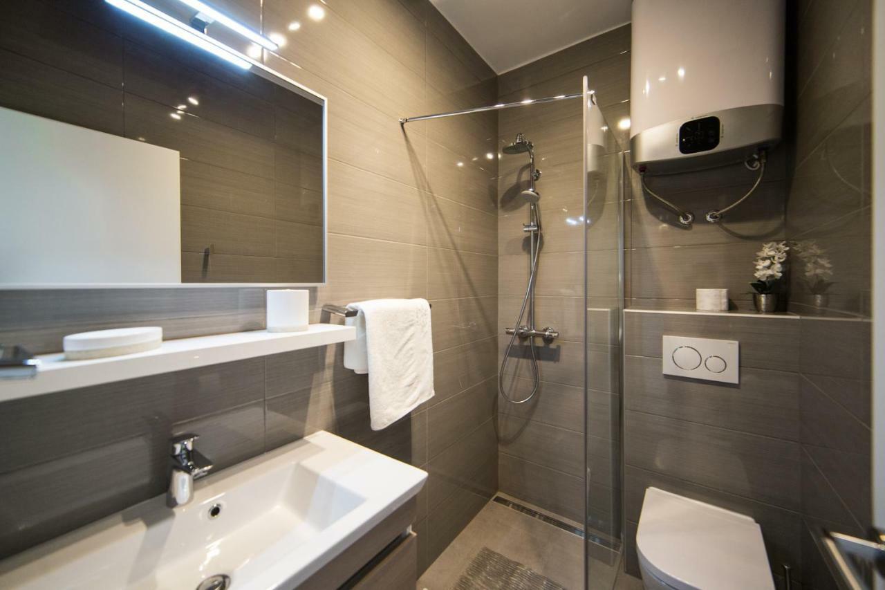 Apartment Bella Baška Voda Dış mekan fotoğraf