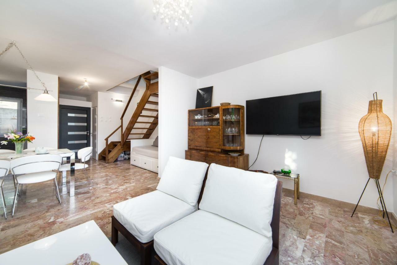 Apartment Bella Baška Voda Dış mekan fotoğraf